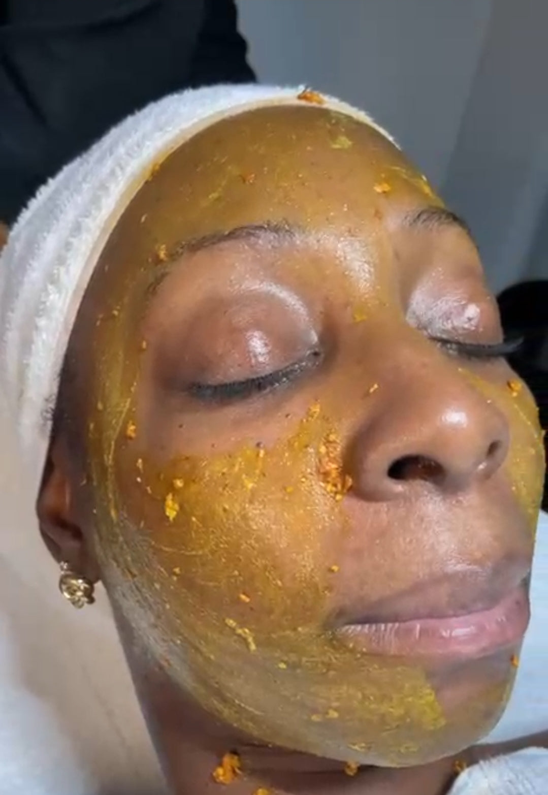 Àkókò Re Time-Rewind Facial (Anti aging) 1hr 10mins